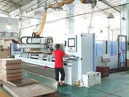 九游(中国)家具-生产线