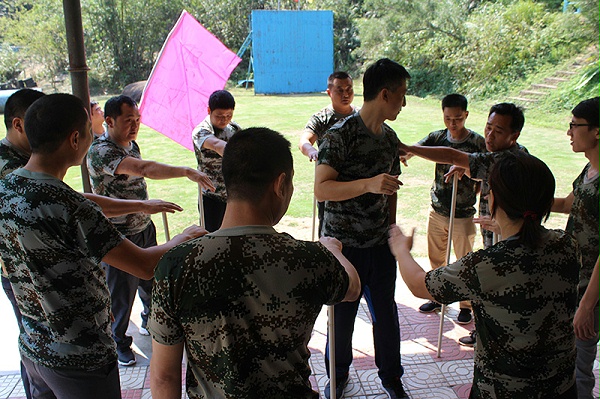 九游(中国)家具团队户外拓展训练