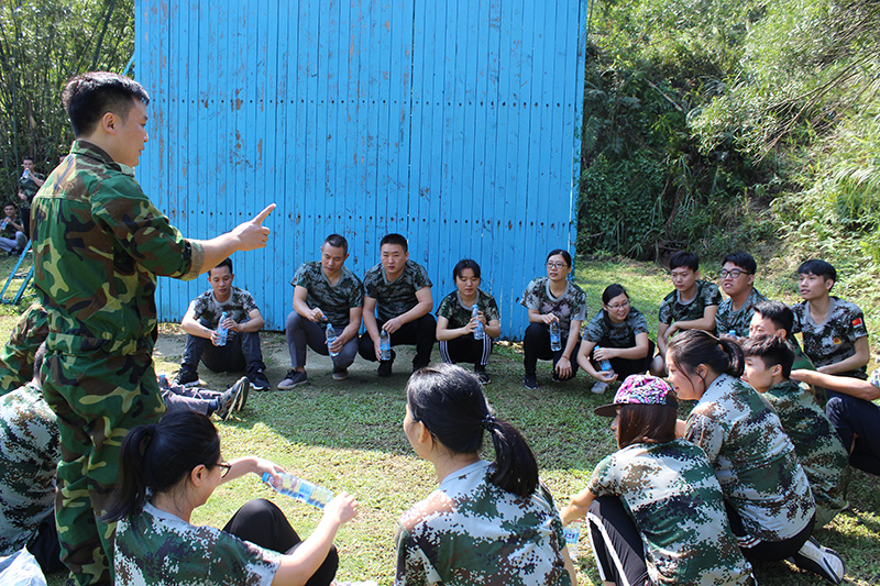 九游(中国)家具团队户外拓展训练